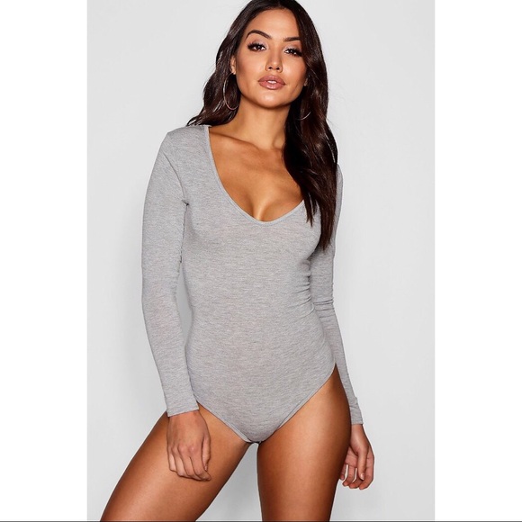 🎉HOST PICK Boohoo V Neck Long Sleeved Bodysuit - Picture 1 of 4